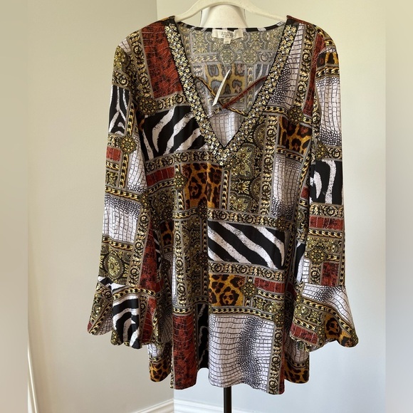 Purple Rain NWT size 3X blouse with animal abstract work career modest mob wife - Picture 1 of 13